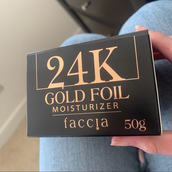 Brand new Faccia 24k Gold Foil Moisturizer - Picture 3 of 4